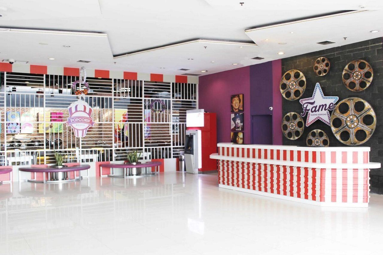 Fame Hotel Gading Serpong Tangerang Exterior photo